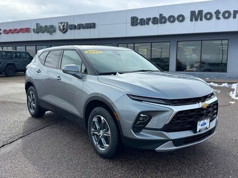 Used 2025 Chevrolet Blazer LT AWD/4WD image 1
