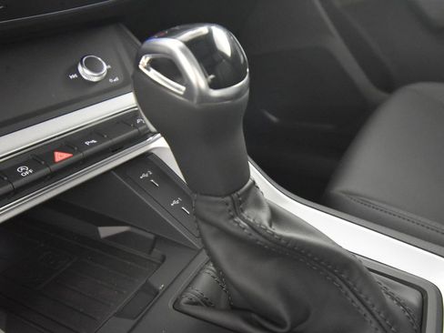 New 2025 Audi Q3 2.0T Premium AWD/4WD image 31