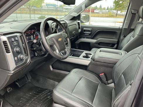 Used 2015 Chevrolet Silverado 1500 LTZ Z71 w/ LTZ Plus Package image 11