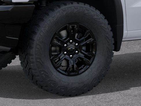 New 2026 Chevrolet Silverado 1500 ZR2 AWD/4WD image 9
