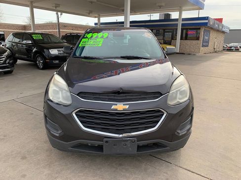Used 2016 Chevrolet Equinox LS image 2