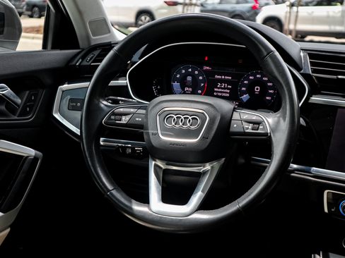 Used 2021 Audi Q3 2.0T Premium Plus w/ Premium Plus Package AWD/4WD image 18