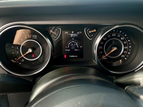 Used 2021 Jeep Wrangler Sport S image 14