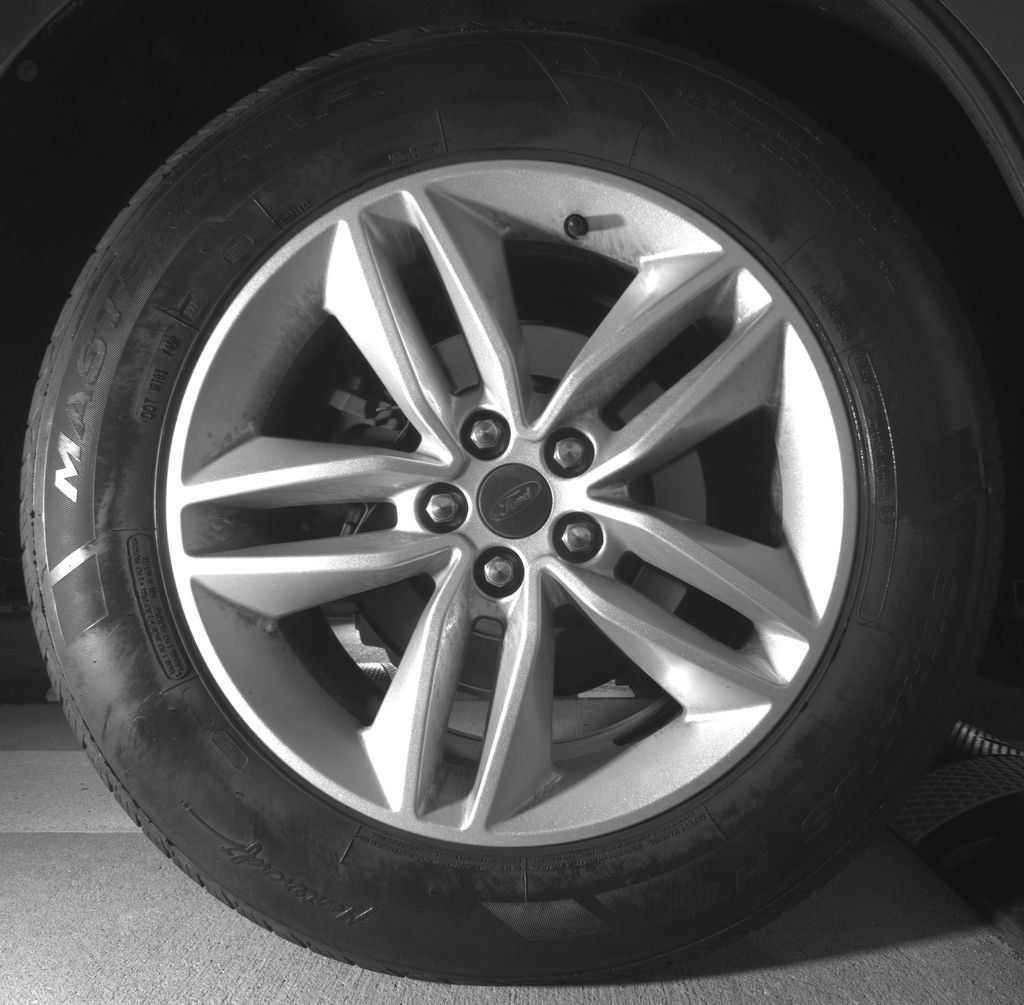 Used 2018 Ford Edge SEL w/ Equipment Group 201A FWD image 15