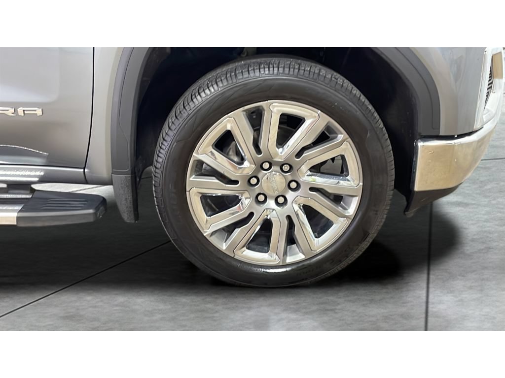 Used 2019 GMC Sierra 1500 SLT w/ SLT Premium Package AWD/4WD image 20