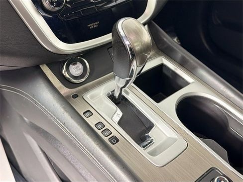 Used 2018 Nissan Murano Platinum image 16