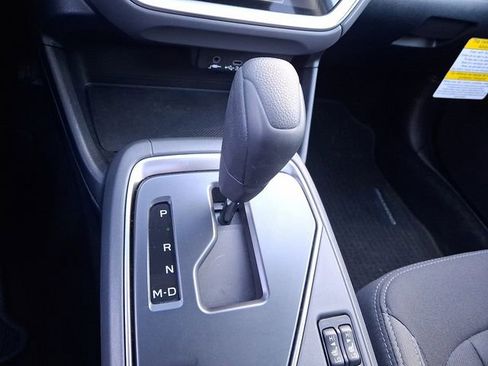 Used 2025 Subaru Crosstrek 2.0i Premium image 14