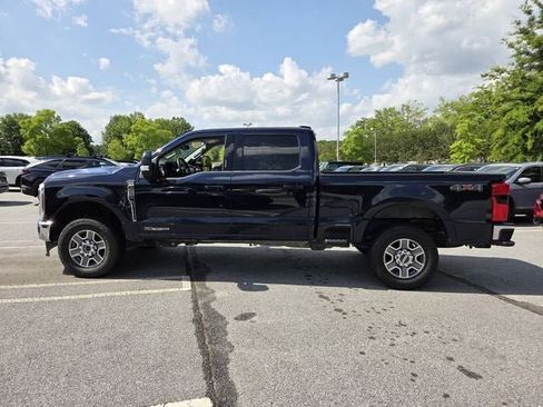 Used 2024 Ford F250 Lariat AWD/4WD image 4