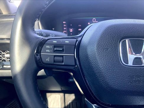 Used 2023 Honda Accord Touring image 21