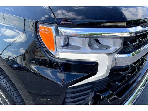 Used 2023 Chevrolet Silverado 1500 LT w/ Protection Package AWD/4WD image 26