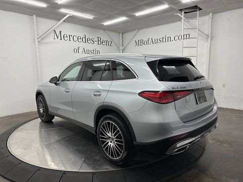 Used 2026 Mercedes-Benz GLC 300 image 5
