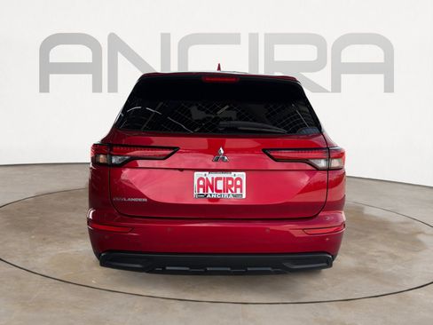 Used 2022 Mitsubishi Outlander SEL Black Edition FWD image 9