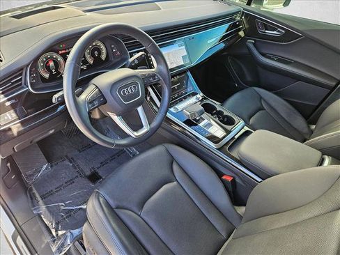 Used 2023 Audi Q7 3.0T Prestige AWD/4WD image 12