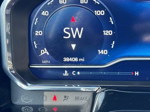 Used 2024 Chevrolet Silverado 1500 LTZ w/ Technology Package RWD image 3