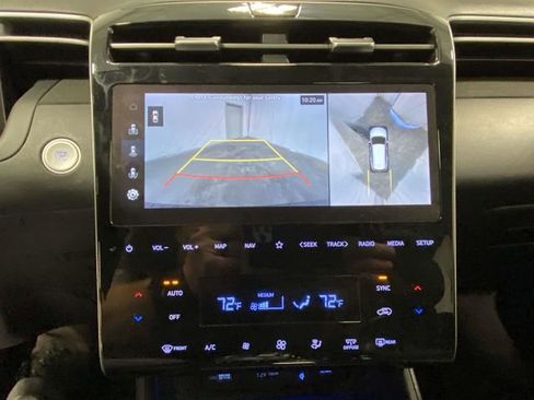 Used 2024 Hyundai Tucson Limited image 17