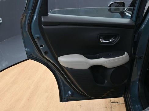 Used 2023 Honda HR-V LX image 34