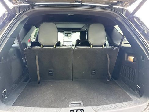 Used 2026 Ford Explorer ST-Line w/ ST-Line Street Pack AWD/4WD image 33