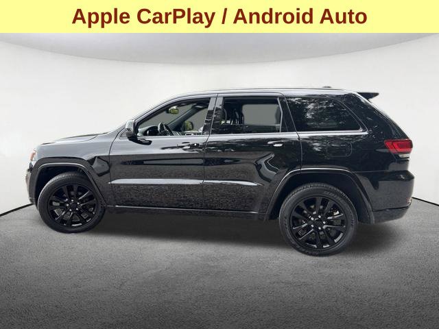 Used 2018 Jeep Grand Cherokee Altitude AWD/4WD image 6