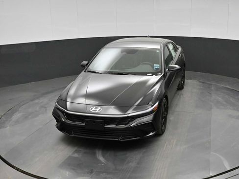 New 2026 Hyundai Elantra Sport FWD image 26