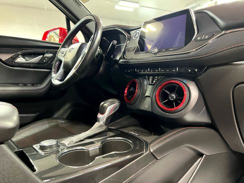 Used 2019 Chevrolet Blazer RS image 15