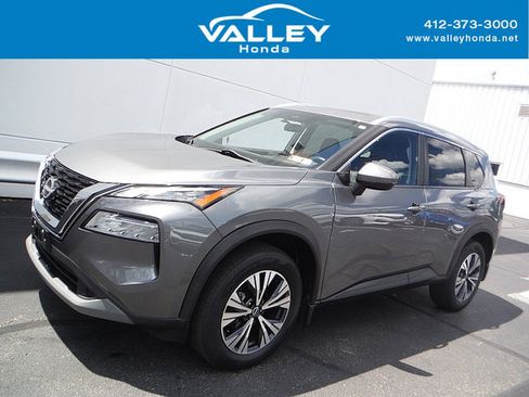 Used 2022 Nissan Rogue SV w/ SV Premium Package AWD/4WD image 1