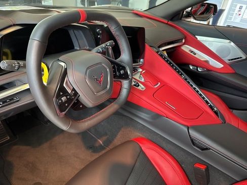 New 2025 Chevrolet Corvette Stingray Preferred Cpe w/ 2LT image 37