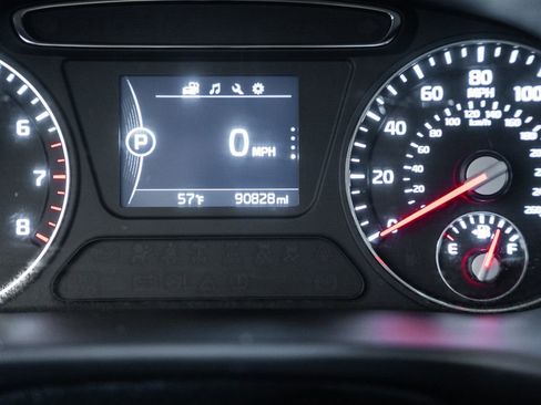 Used 2016 Kia Sorento LX w/ LX Convenience Package image 45