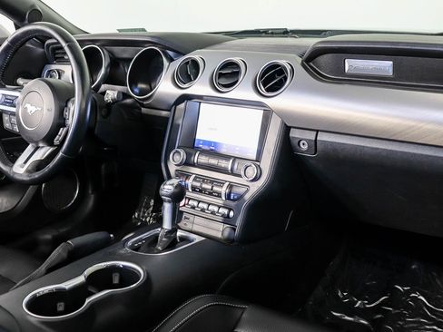 Used 2022 Ford Mustang Premium image 12