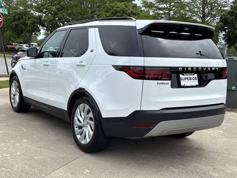 Used 2024 Land Rover Discovery S AWD/4WD image 2