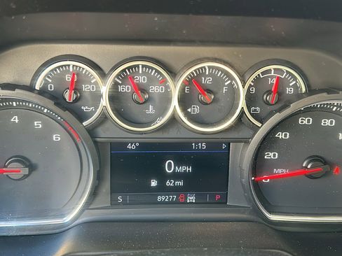 Used 2021 Chevrolet Tahoe Z71 image 15