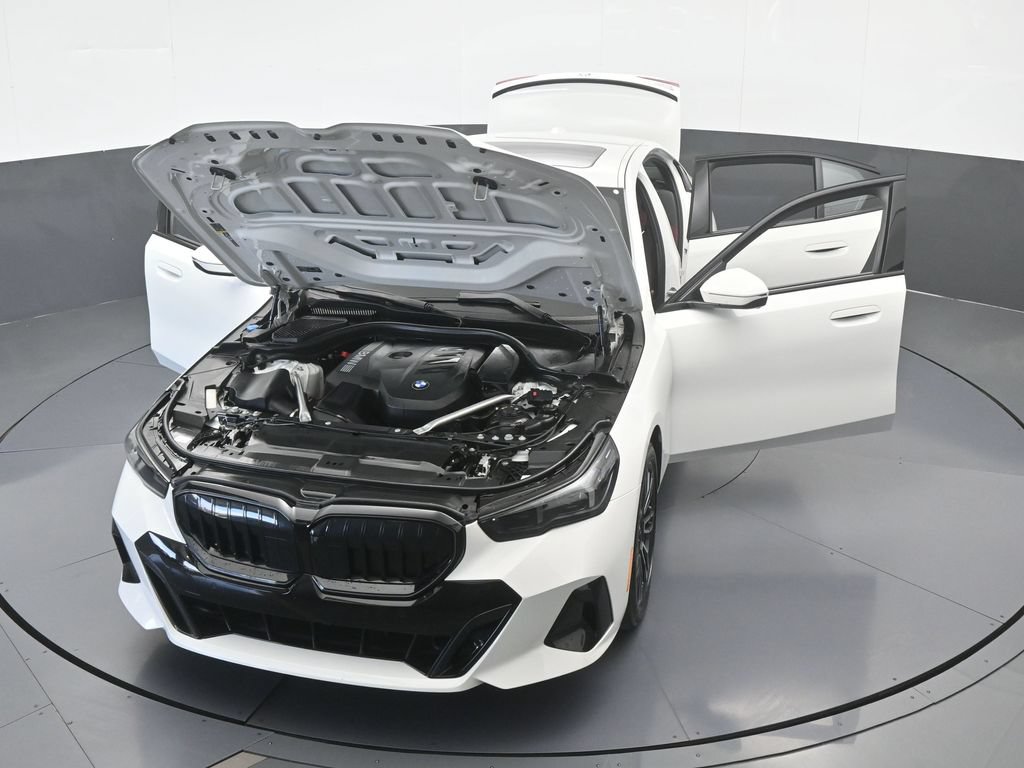 Used 2027 BMW 530i RWD image 73