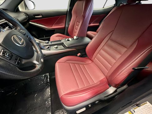 Used 2019 Lexus IS 300 F Sport w/ F Sport Package RWD image 11