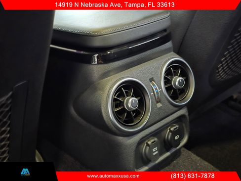Used 2018 Kia Stinger RWD image 35