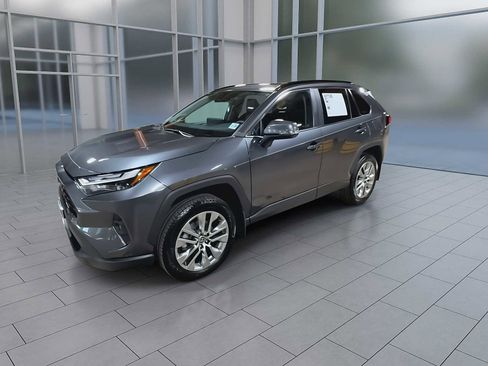 Certified 2023 Toyota RAV4 XLE Premium AWD/4WD image 4