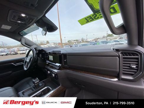 Certified 2024 GMC Sierra 1500 Elevation w/ Elevation Premium Package image 33