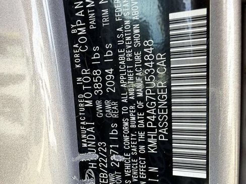 Certified 2023 Hyundai Elantra Limited w/ Cargo Package FWD image 17