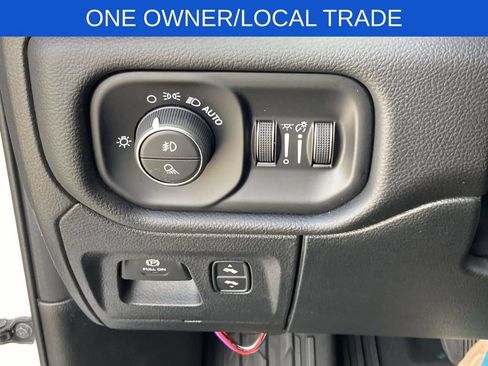 Used 2025 RAM 1500 Laramie w/ Sport Appearance Package AWD/4WD image 26