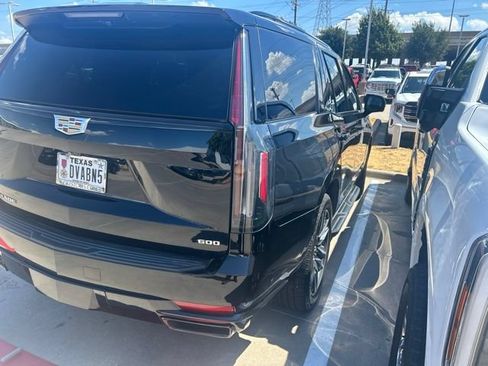Used 2023 Cadillac Escalade Sport w/ Touring Package RWD image 5