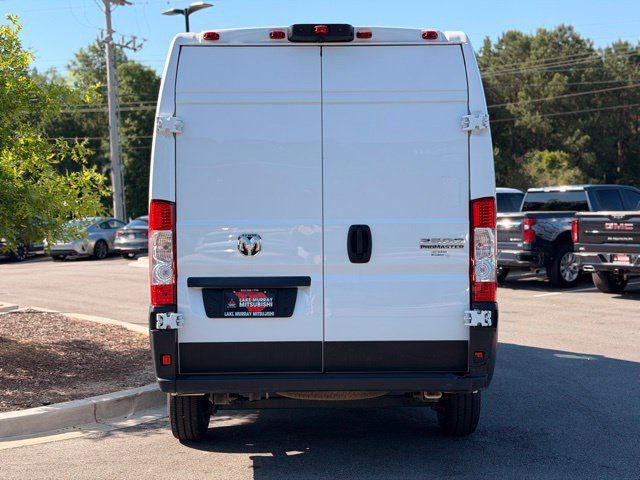 Used 2024 RAM ProMaster 2500 w/ Convenience Group FWD image 11