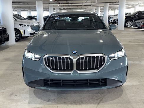Certified 2025 BMW 530i 530i image 3