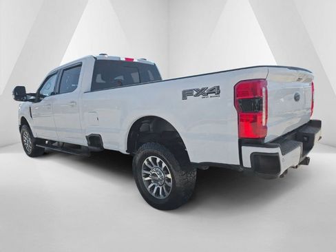 Used 2022 Ford F250 Lariat image 6