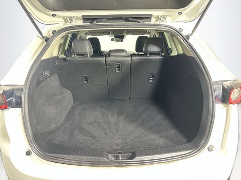 Used 2020 MAZDA CX-5 Touring FWD image 27