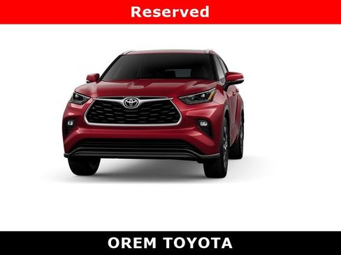 New 2026 Toyota Highlander XLE image 18