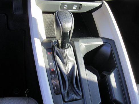 Used 2023 Honda Accord LX image 15