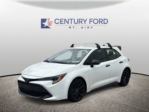 Used 2022 Toyota Corolla SE FWD image 3