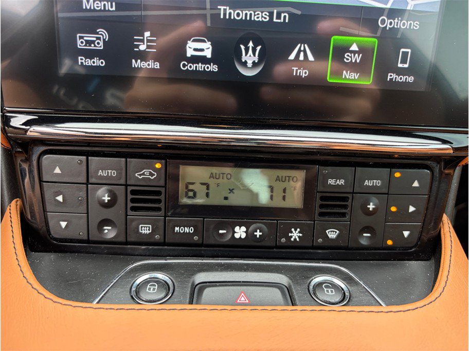 Used 2018 Maserati GranTurismo Sport RWD image 30