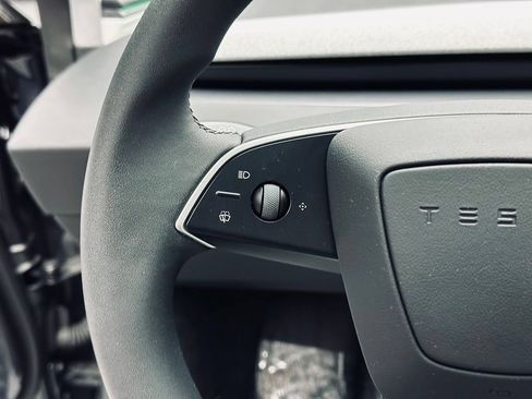 Used 2026 Tesla Model 3 RWD image 29