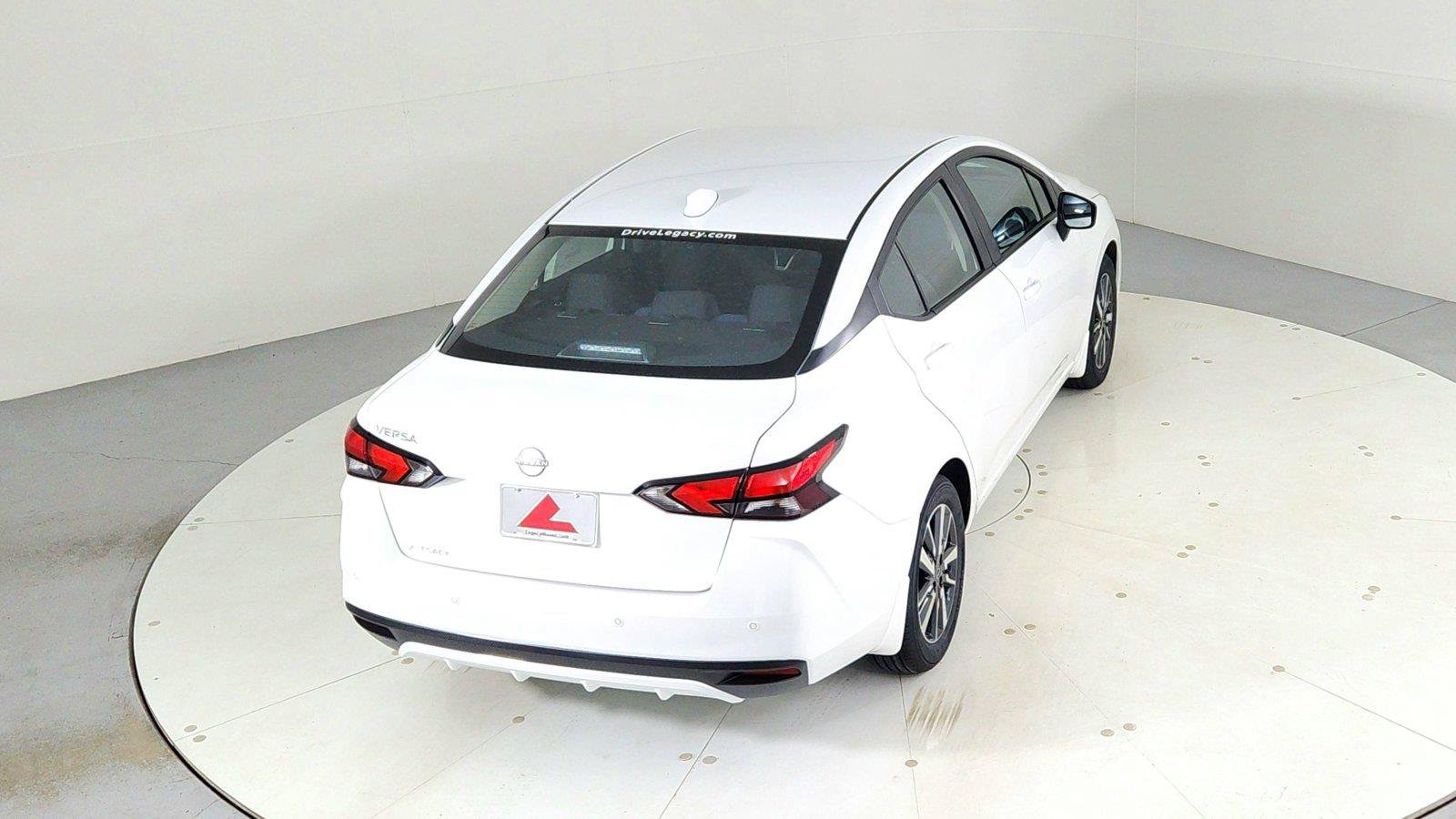 Used 2025 Nissan Versa SV w/ Trunk Package FWD image 39