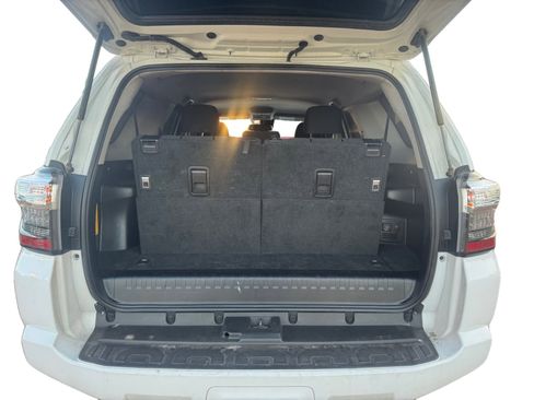 Used 2021 Toyota 4Runner SR5 image 18