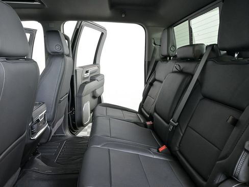 New 2026 GMC Sierra 2500 Denali w/ Denali Reserve Package image 21